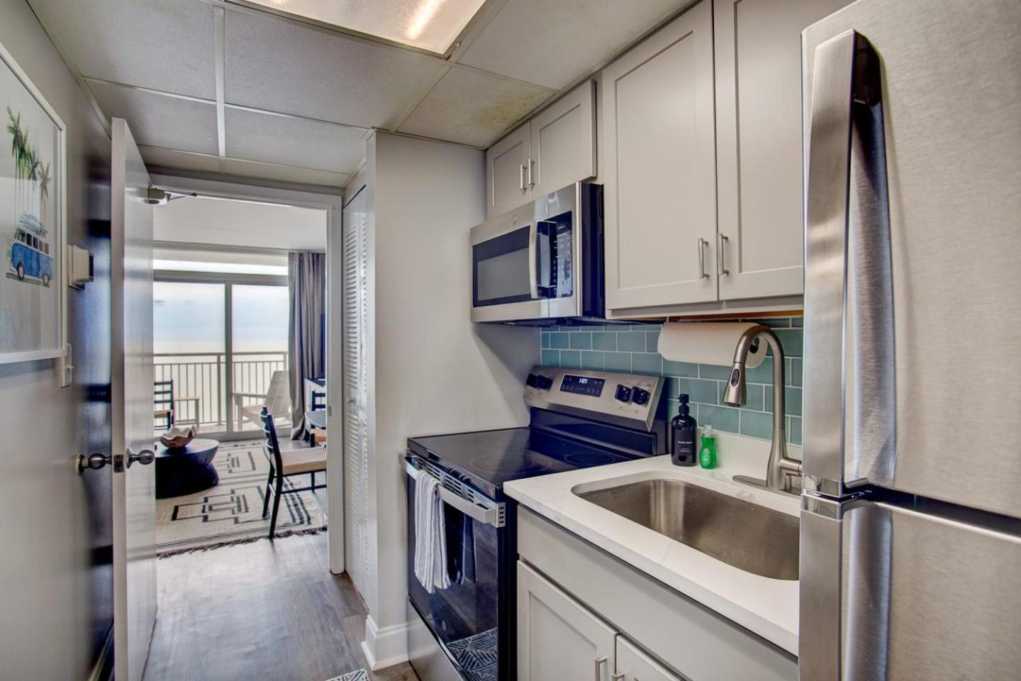 Oceanfront Escape Renovated Suite At Camelot Myrtle Beach Eksteriør billede