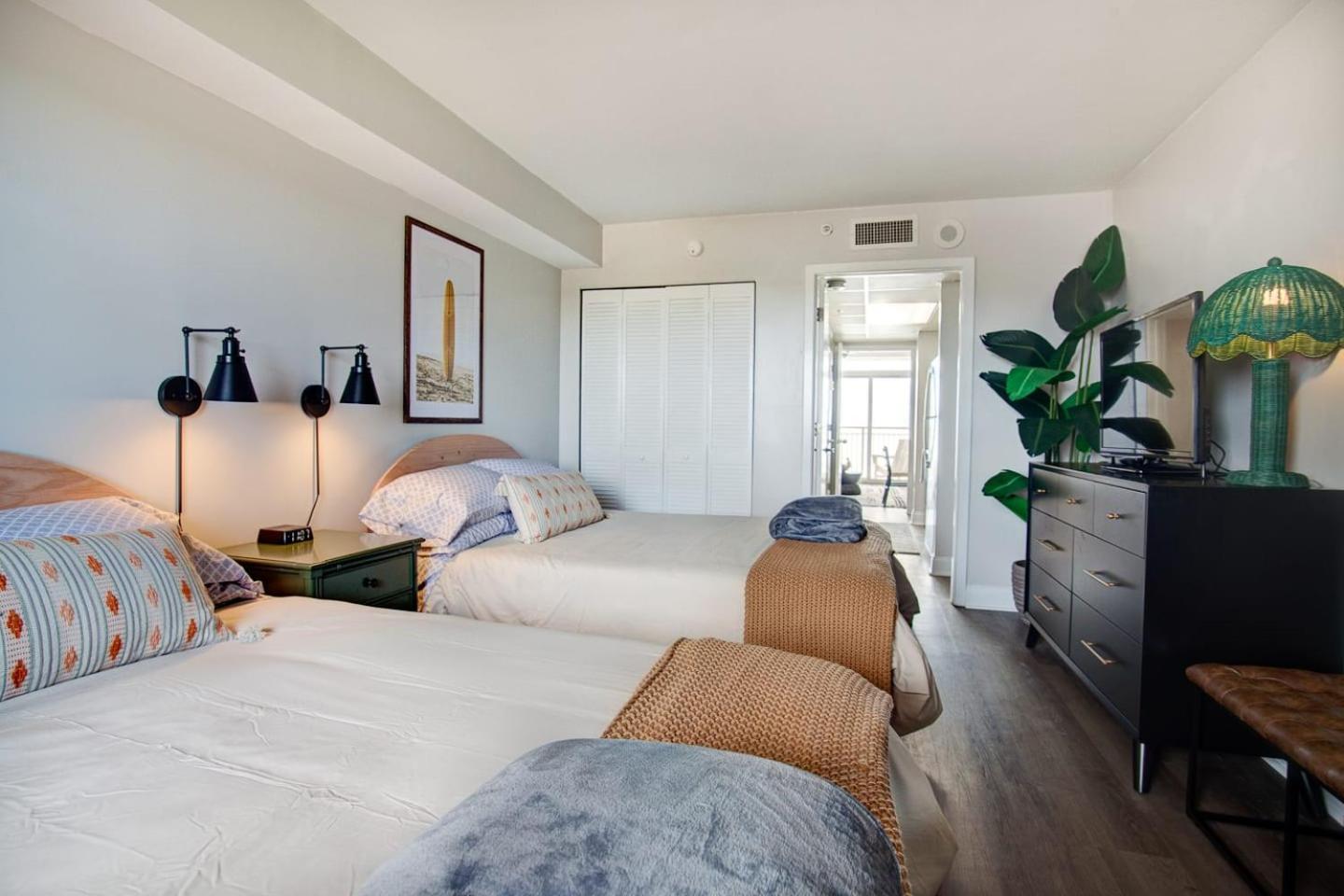 Oceanfront Escape Renovated Suite At Camelot Myrtle Beach Eksteriør billede